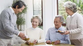 上海：拟建养老护理员薪酬等级体系，养老护理员有望参评高级技师