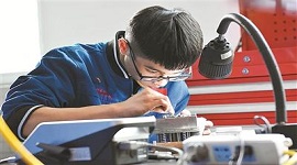 江西龙南：百万补贴“以工代训”鼓励企业吸纳贫困劳动力就业