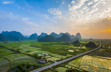 住建部：建立智能建造人才培养和发展的长效机制 鼓励企业和高等院校深化合作